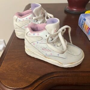 Stylish Kids real leather Sneakers in White and Pink